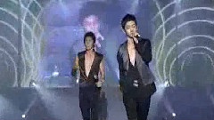 东方神起 - Somebody To Love