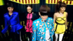 2NE1 - Fire