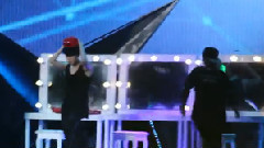 EXO-M - 鹿晗Solo