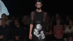 Fashion Show - Alexander McQueen Spring Summer 2015