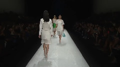 Fashion Show - Shiatzy Chen 夏姿.陳 Spring Summer 2015