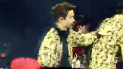 EXO-K,EXO - Dance Battle