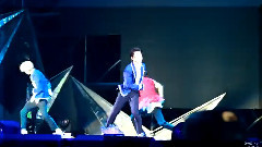 EXO-M,EXO-K - Wolf