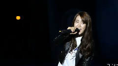 Younha - 红霞