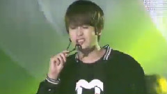 Block B - H.E.R - Sky Festival 主 - 宰孝 饭拍版 14/09/27