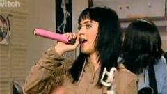 Katy Perry - I Kissed A Girl Soun